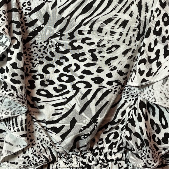 RUE21 LEOPARD & ZEBRA SUN DRESS SIZE S - Picture 5 of 11